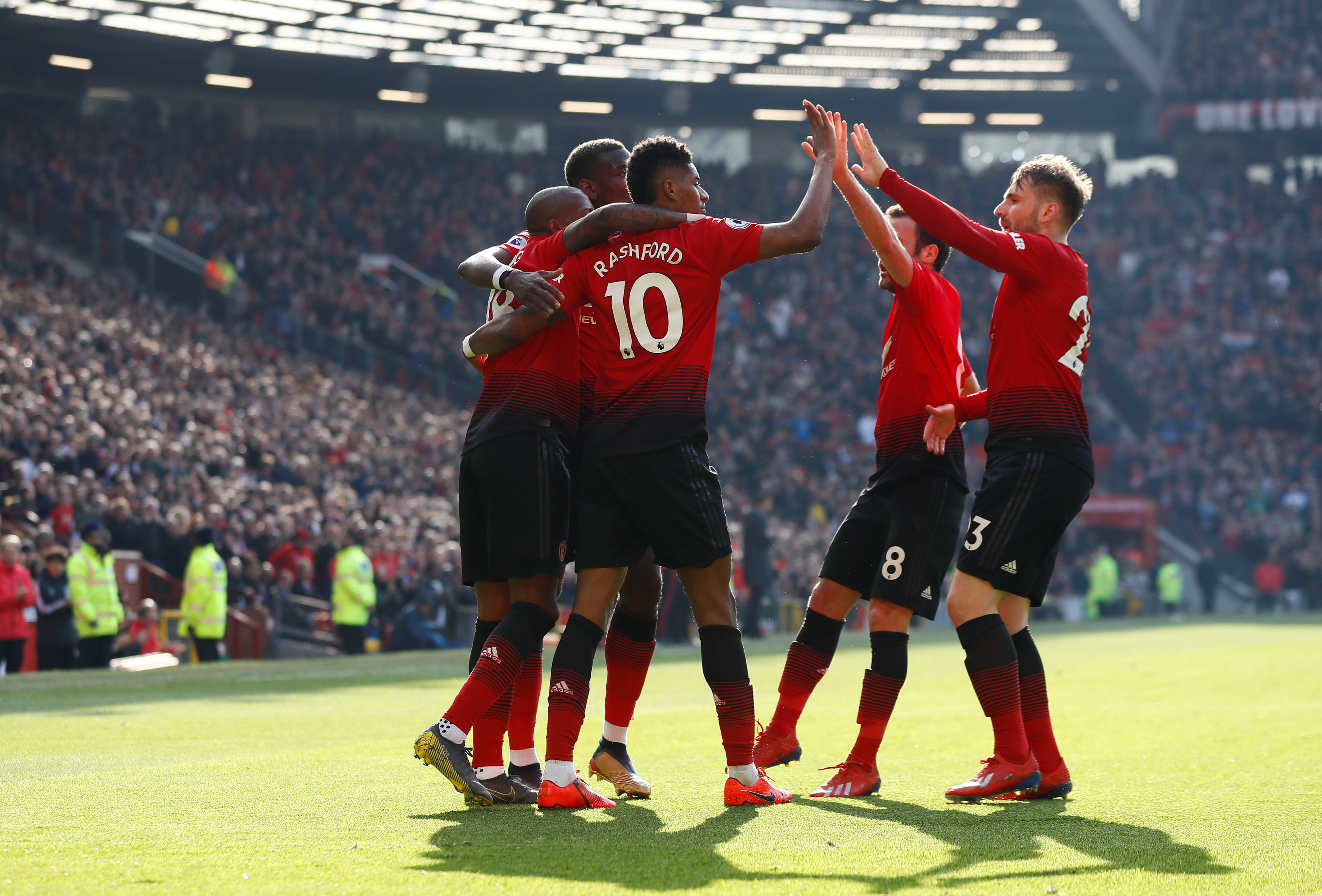 动向和俱乐 动向和俱乐